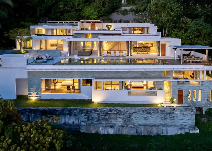 Zest : Ultra-Luxurious Five Star Villa